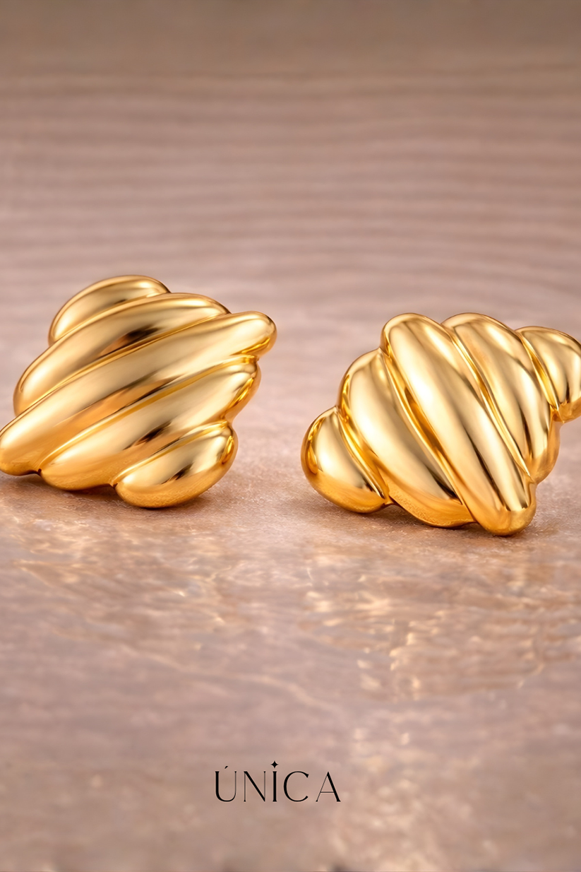 Aretes Scarlet