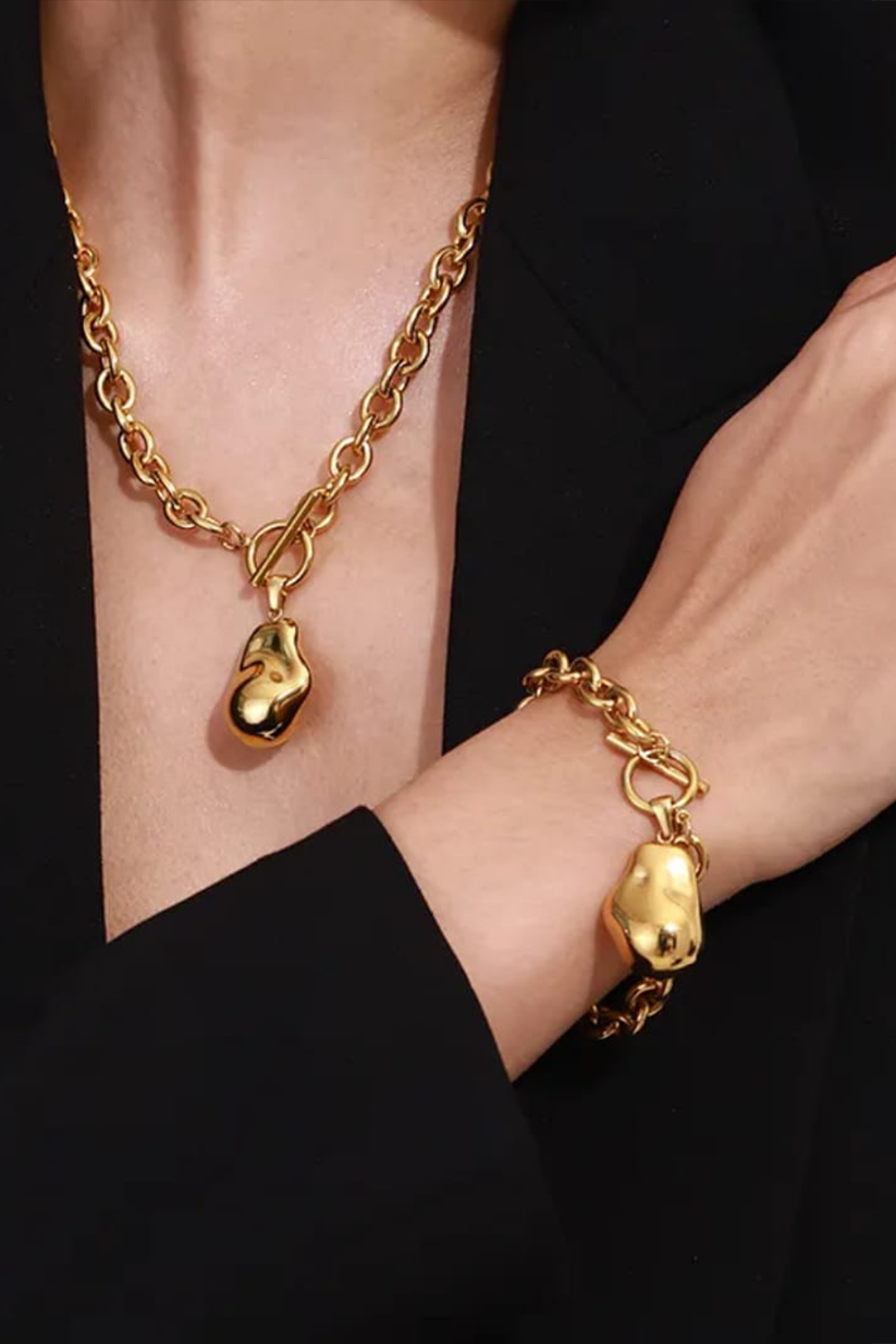 Pulsera July